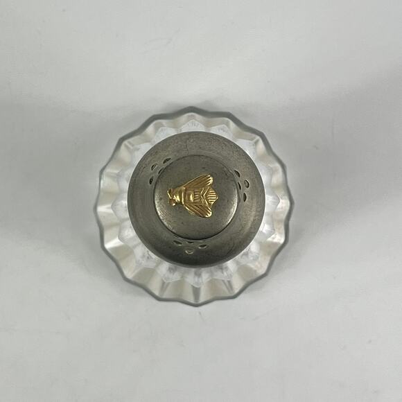 Lady Primrose Royal Extract Dusting Silk Glass Powder Shaker Dallas London 3oz - Picture 3 of 10